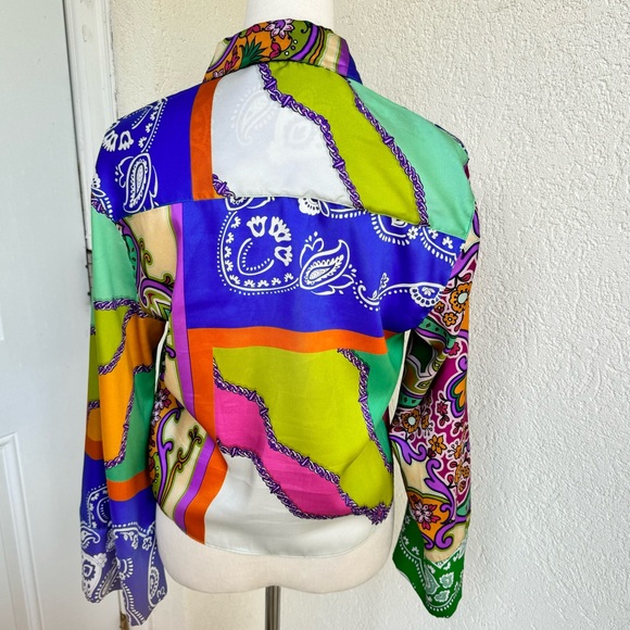 ZARA. Women’s Medium Multicolored Blouse. Crop top with Bell Sleeve. Sat… - Picture 6 of 15